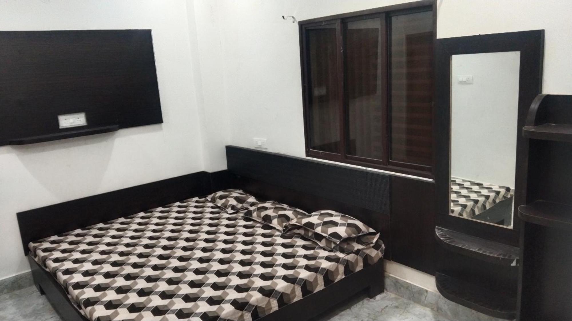 Hotel Mangal Dham, Deoghar Zimmer foto