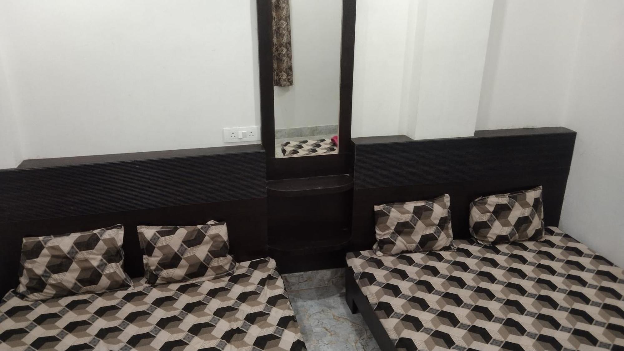 Hotel Mangal Dham, Deoghar Zimmer foto